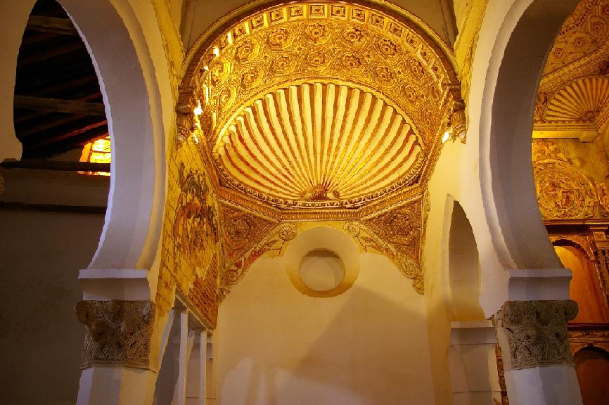 Sinagoga de Sta.Mara la Blanca en Toledo